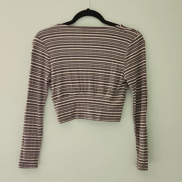 ⭕️ PRICE FIRM Modcloth Pair with Care Olive Striped Size Small Crop Top - Picture 9 of 9